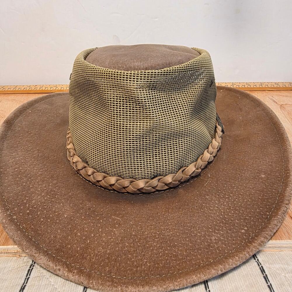 A Genuine Jackaroo Leather Hat Made In the Gold Coast Australia